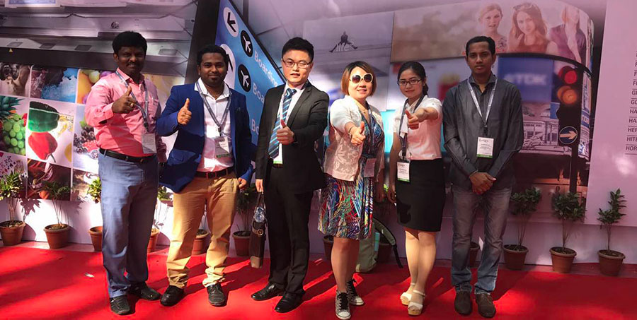 mile米乐集团家人在印度的展览会