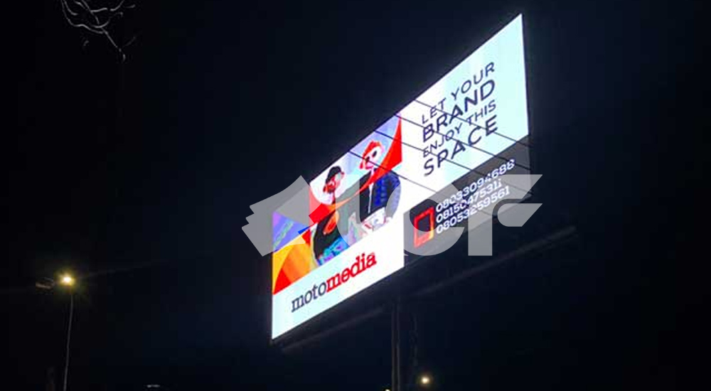 尼日利亚拉各斯户外双面2.jpg 尼日利亚拉各斯户外双面2.jpg