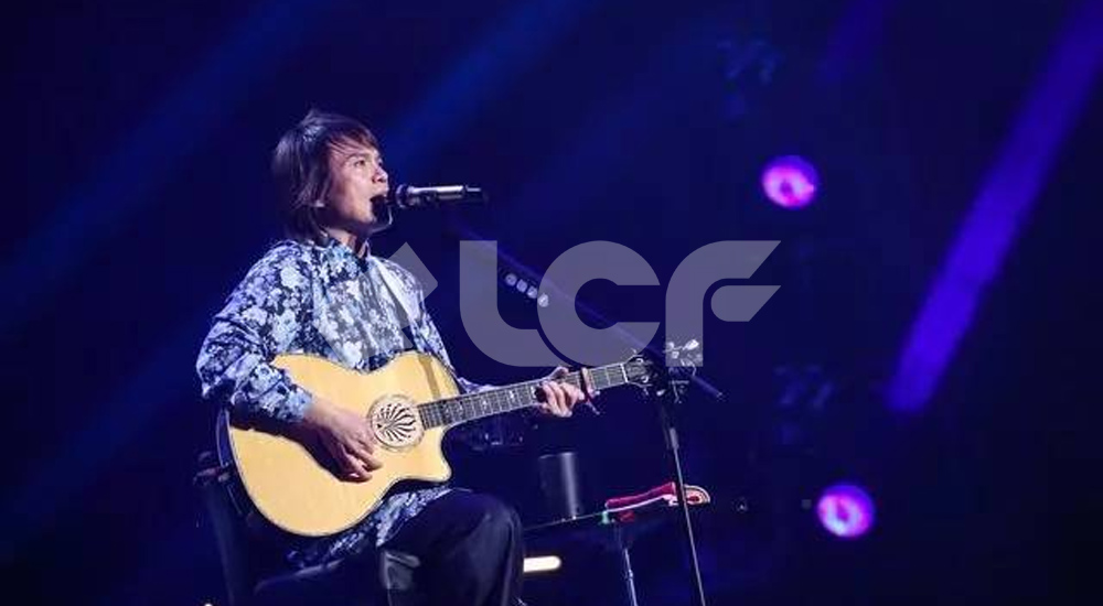 伍佰演唱会2.jpg 伍佰演唱会2.jpg