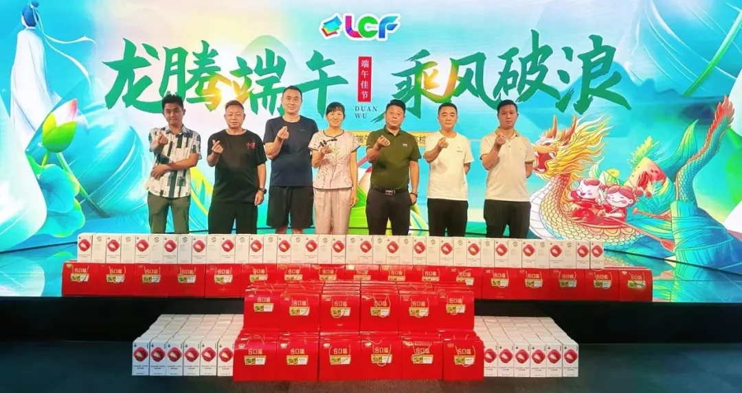 LED显示屏厂家 LED显示屏厂家