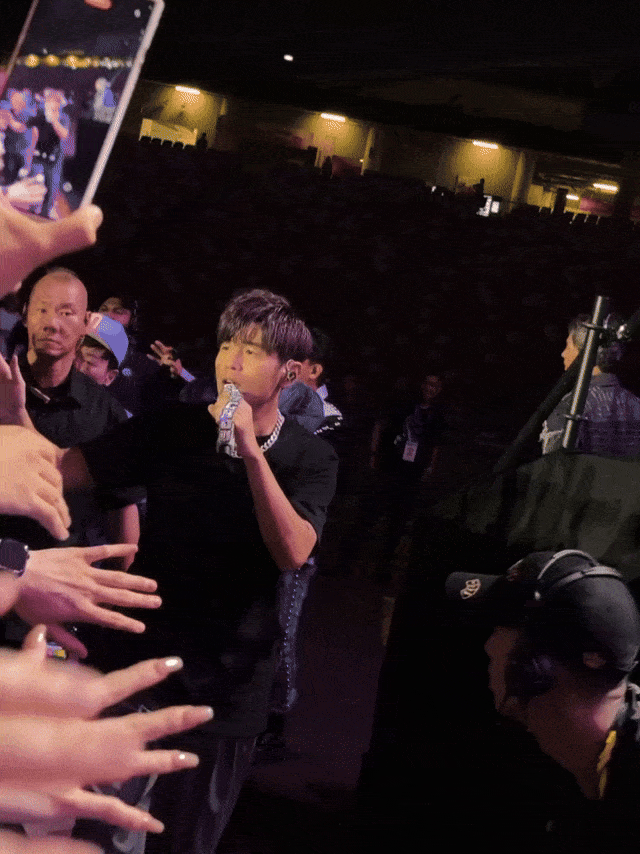 LED显示屏 LED显示屏